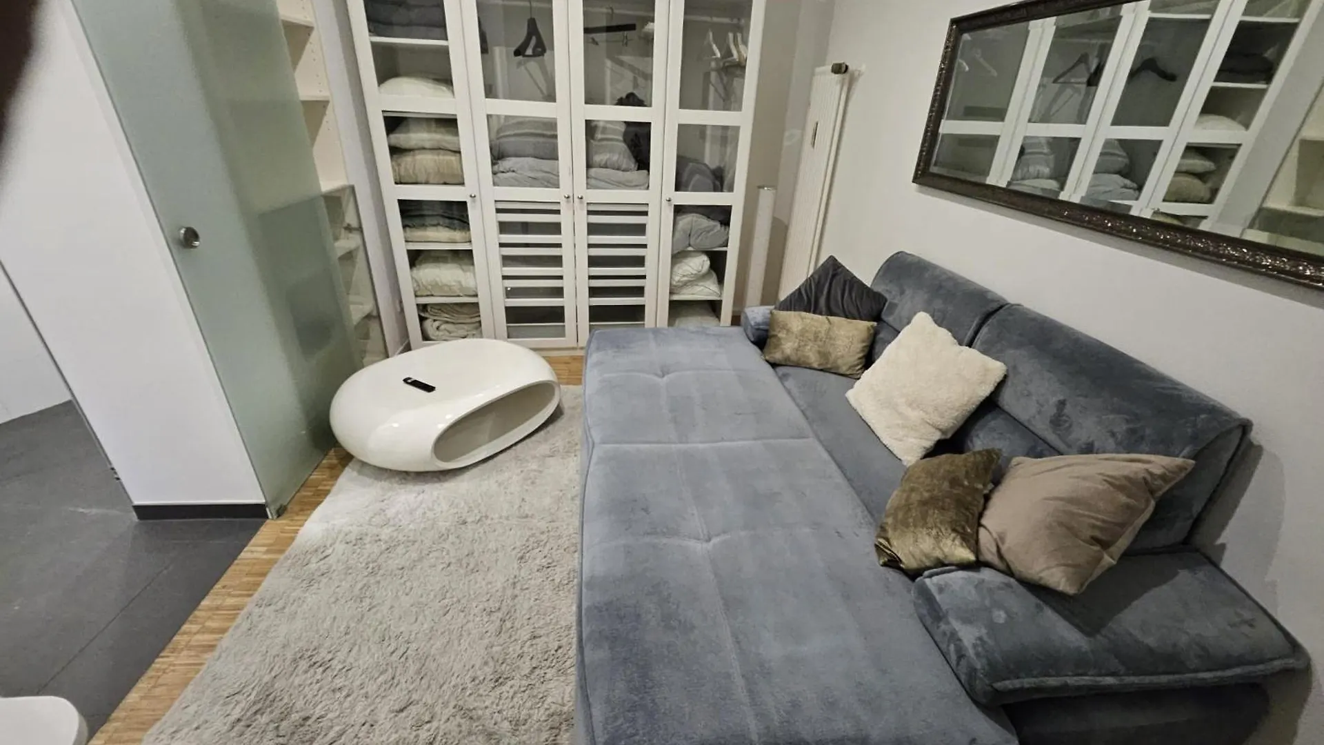 Penzion Hotel La Petite Blanche Kolín nad Rýnem